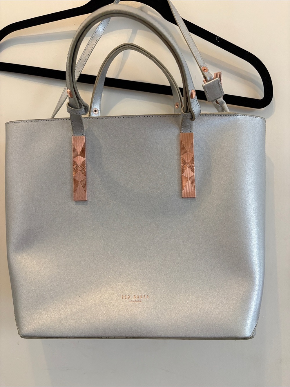 Ted Baker Metallic Silver Tote 100% Bovine Leather!! Quiet Luxury Designer
